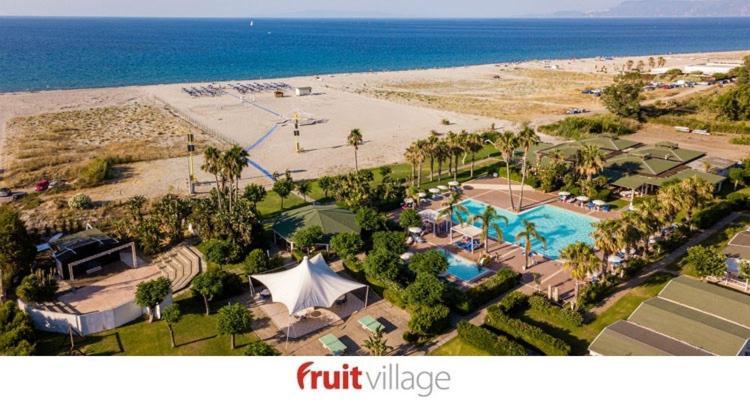 Fruit Village Mortelle Le Dune Beach Resort Екстериор снимка