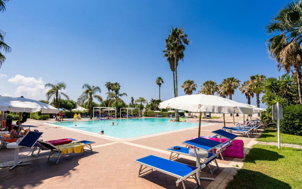 Fruit Village Mortelle Le Dune Beach Resort Екстериор снимка